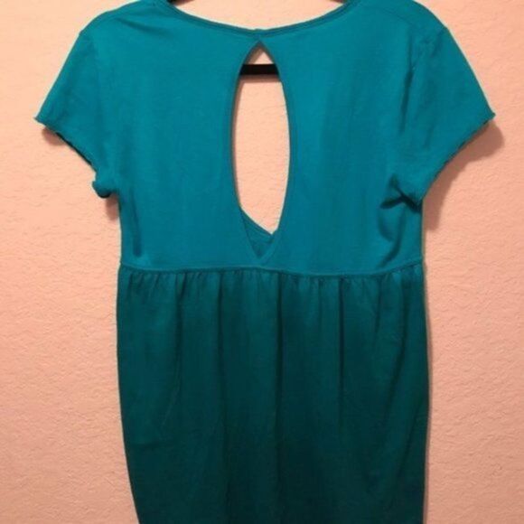 NWT: Lucy Athletic Top.Very soft material. Pretty color - Picture 6 of 7